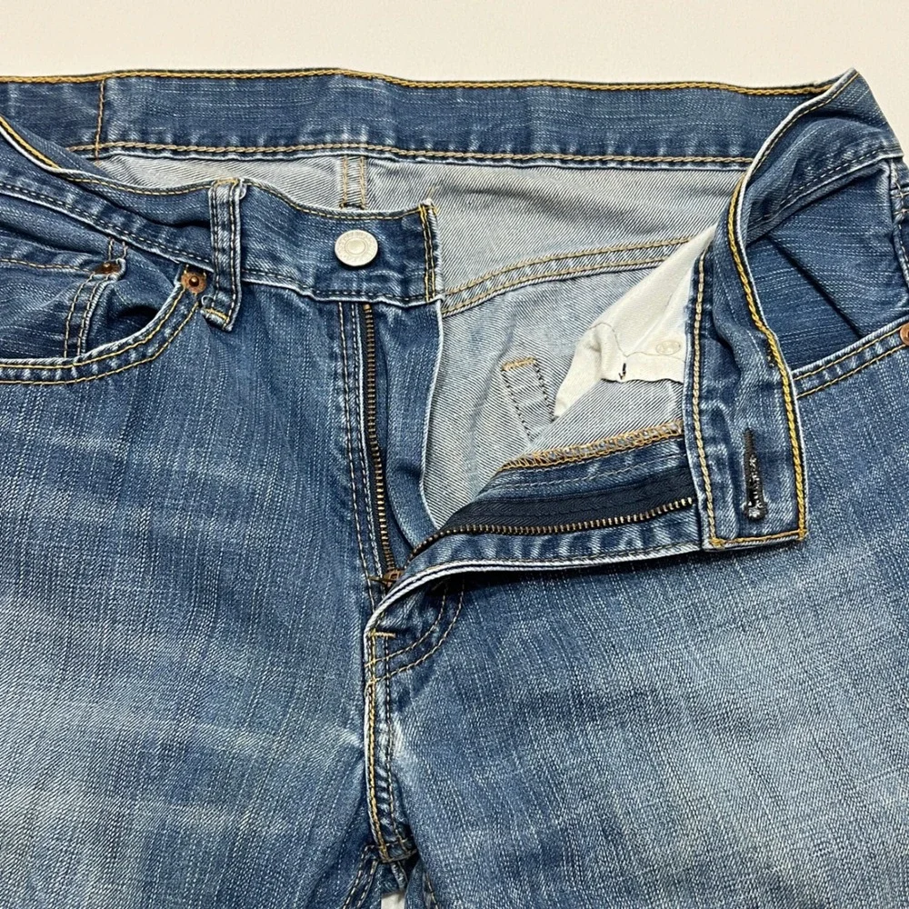 VTG 90's Levis 559 Blank Red Tab 